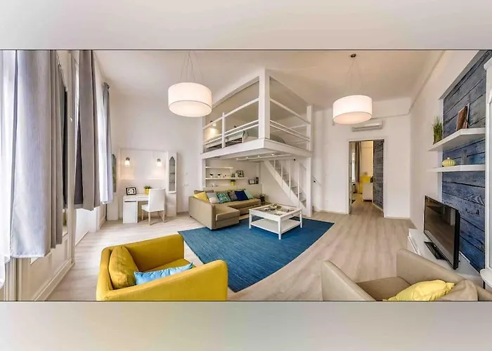 Bracing At Downtown Apartment Budapest