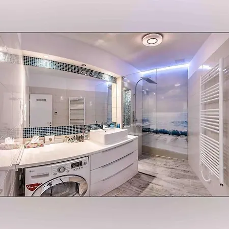 Bracing At Downtown Lägenhet